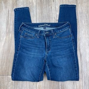 Universal Thread Women’s Mid Rise Jeggings Size 6/28R